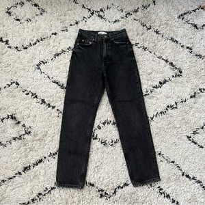 Zara 90’s Mom Fit Jeans Size 0